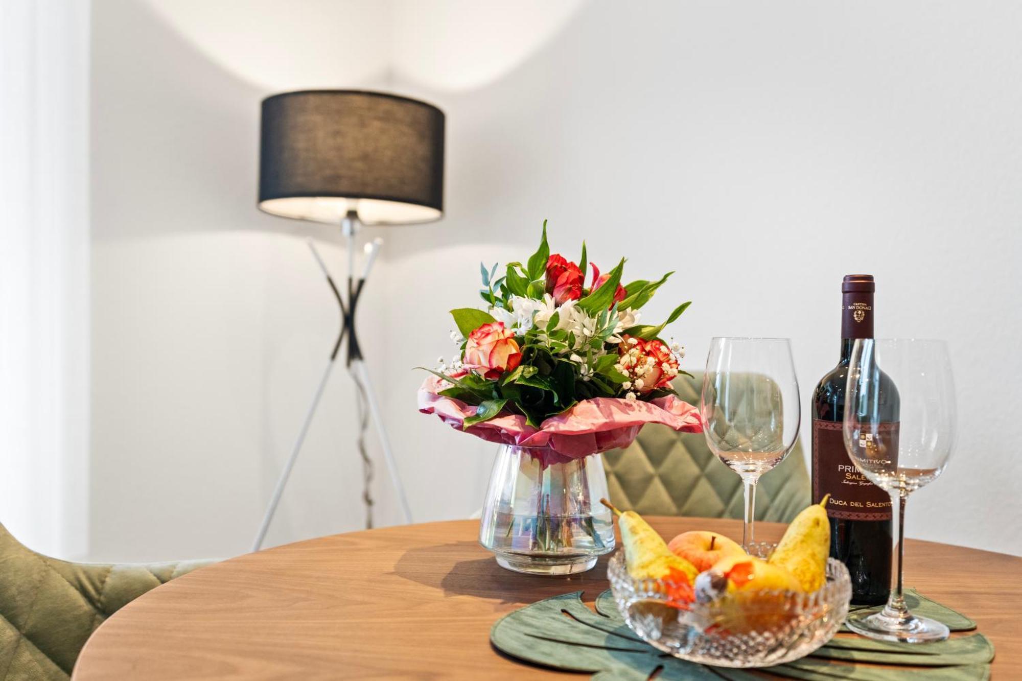 Premium Smartapart Julia Zentral Und Modern Mit Smarthome Тетнанг Экстерьер фото